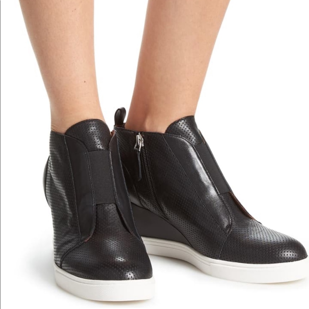 Linea Paolo ‘Felicia’ wedge sneaker - size 10
